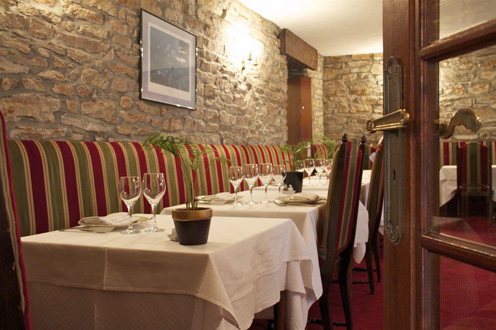Hotel Le Ty-Lann Saint-Ave Экстерьер фото