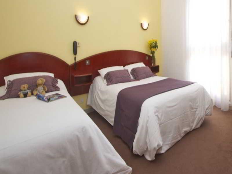 Hotel Le Ty-Lann Saint-Ave Экстерьер фото